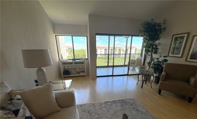 * Must see* WONDERFUL buying or investment opportunity * Unique on The Landings Yacht, Golf and Tennis Club in Florida - for sale on GolfHomes.com, golf home, golf lot