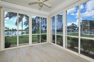 TOTALLY REMODELED 3 BEDROOM END UNIT CONDO IN THE LAKE VILLAGE on Lexington Country Club in Florida - for sale on GolfHomes.com, golf home, golf lot