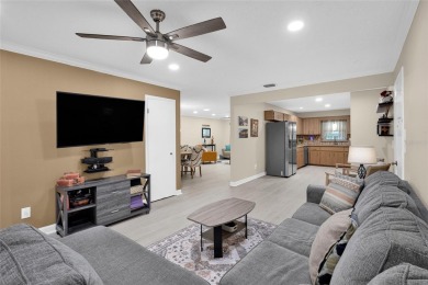 Come and visit this END UNIT villa at On Top of the World in on On Top of the World Golf Course in Florida - for sale on GolfHomes.com, golf home, golf lot