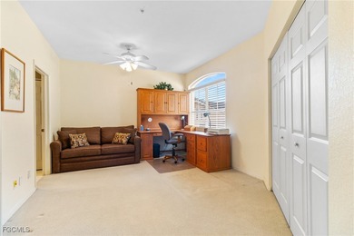 Discover the comfort and ease of turnkey living in this spacious on Spanish Wells Golf and Country Club in Florida - for sale on GolfHomes.com, golf home, golf lot