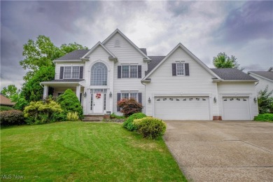 Beautiful 4 bedroom, 3.5 bath custom built home in the sought on Roses Run Country Club in Ohio - for sale on GolfHomes.com, golf home, golf lot