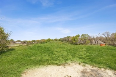 Wonderful investment opportunity in Flower Mound. Beautiful lot! on Bridlewood Golf Course in Texas - for sale on GolfHomes.com, golf home, golf lot