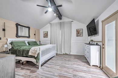 Spectacular 3BR + loft/study, 3.5BA home with a 3-car garage and on Green Tree Country Club in Texas - for sale on GolfHomes.com, golf home, golf lot