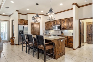 Freshly update garden/patio home w/ separate Casita sits on a on The Club At Comanche Trace in Texas - for sale on GolfHomes.com, golf home, golf lot