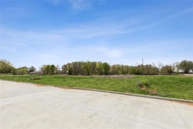 Wonderful investment opportunity in Flower Mound. Beautiful lot! on Bridlewood Golf Course in Texas - for sale on GolfHomes.com, golf home, golf lot
