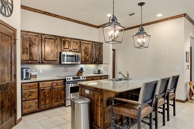 Freshly update garden/patio home w/ separate Casita sits on a on The Club At Comanche Trace in Texas - for sale on GolfHomes.com, golf home, golf lot