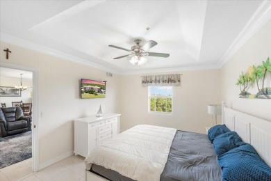 Very rare Penthouse Condo at Linkside at Gator Trace! Stunning on Gator Trace Golf and Country Club in Florida - for sale on GolfHomes.com, golf home, golf lot