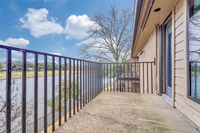 Gorgeous natural light floods this condo in the Lakes of Bent on Bent Tree Golf Club in Texas - for sale on GolfHomes.com, golf home, golf lot