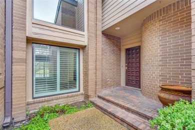 Gorgeous natural light floods this condo in the Lakes of Bent on Bent Tree Golf Club in Texas - for sale on GolfHomes.com, golf home, golf lot