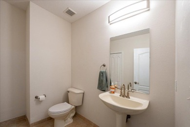 Very rare Penthouse Condo at Linkside at Gator Trace! Stunning on Gator Trace Golf and Country Club in Florida - for sale on GolfHomes.com, golf home, golf lot