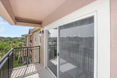 Very rare Penthouse Condo at Linkside at Gator Trace! Stunning on Gator Trace Golf and Country Club in Florida - for sale on GolfHomes.com, golf home, golf lot
