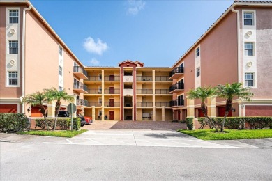 Very rare Penthouse Condo at Linkside at Gator Trace! Stunning on Gator Trace Golf and Country Club in Florida - for sale on GolfHomes.com, golf home, golf lot