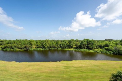 Very rare Penthouse Condo at Linkside at Gator Trace! Stunning on Gator Trace Golf and Country Club in Florida - for sale on GolfHomes.com, golf home, golf lot