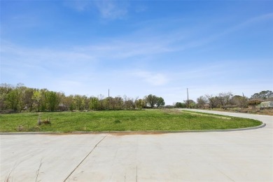 Wonderful investment opportunity in Flower Mound. Beautiful lot! on Bridlewood Golf Course in Texas - for sale on GolfHomes.com, golf home, golf lot