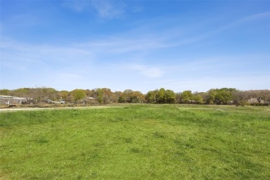 Wonderful investment opportunity in Flower Mound. Beautiful lot! on Bridlewood Golf Course in Texas - for sale on GolfHomes.com, golf home, golf lot
