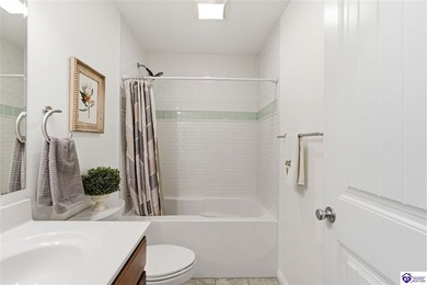 Welcome to 87 Glenn Eagle Road in the beautiful Doe Valley on Doe Valley Country Club in Kentucky - for sale on GolfHomes.com, golf home, golf lot