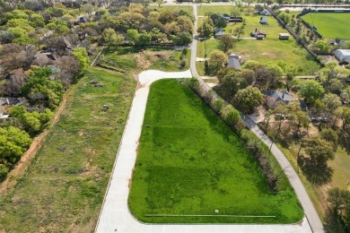 Wonderful investment opportunity in Flower Mound. Beautiful lot! on Bridlewood Golf Course in Texas - for sale on GolfHomes.com, golf home, golf lot