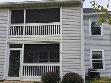 Welcome Home! This fully renovated 2-bedroom, 2-bath condo in on Fenton Farms Golf Club in Michigan - for sale on GolfHomes.com, golf home, golf lot