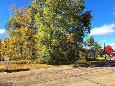 Looking to build your dream home? Then check out this .30 acre on Southbrook Golf Club in Minnesota - for sale on GolfHomes.com, golf home, golf lot