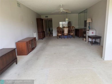 Beautiful 2BR/2BA Condo in *The Island* at Sunrise Lakes - 55+ on Sunrise Lakes Phase IV Golf Course in Florida - for sale on GolfHomes.com, golf home, golf lot