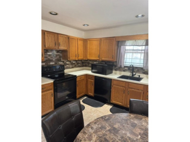 Distinctive 3 Bedroom, 2 Bath Shady Grove Ranch Model, on a on Spring Lake Golf Club - Thunderbird in New York - for sale on GolfHomes.com, golf home, golf lot