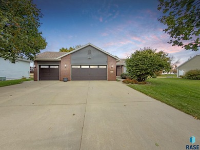 Tee Time! Location, location, location! This stunning on Central Valley Golf Club in South Dakota - for sale on GolfHomes.com, golf home, golf lot