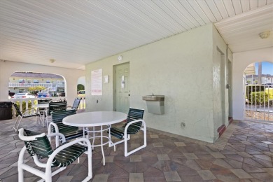 Amazing location in a 55+ community with a heated pool, tennis on Tarpon Springs Golf Course in Florida - for sale on GolfHomes.com, golf home, golf lot