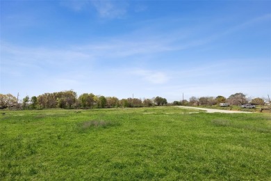 Wonderful investment opportunity in Flower Mound. Beautiful lot! on Bridlewood Golf Course in Texas - for sale on GolfHomes.com, golf home, golf lot