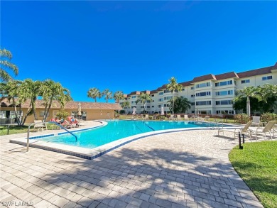 Gorgeous remodeled move in ready 2/2 condo with GULF ACCESS! You on The Landings Yacht, Golf and Tennis Club in Florida - for sale on GolfHomes.com, golf home, golf lot