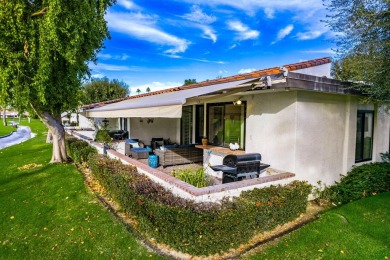 Welcome to 31 Calle Encinitas, a beautifully updated 2-bedroom on Rancho Las Palmas Country Club in California - for sale on GolfHomes.com, golf home, golf lot