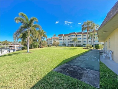 Gorgeous remodeled move in ready 2/2 condo with GULF ACCESS! You on The Landings Yacht, Golf and Tennis Club in Florida - for sale on GolfHomes.com, golf home, golf lot