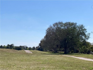 POPULAR SOUTHSIDE OF GOLDEN GATE PARKWAY IN UNIT 8.  FRESHLEY on Golden Gate Country Club in Florida - for sale on GolfHomes.com, golf home, golf lot