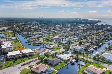 Gorgeous remodeled move in ready 2/2 condo with GULF ACCESS! You on The Landings Yacht, Golf and Tennis Club in Florida - for sale on GolfHomes.com, golf home, golf lot