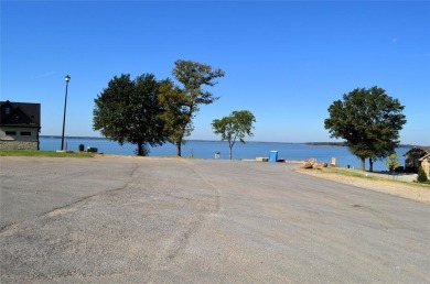 ABSOLUTELY BREATHTAKING VIEWS AND SUNSETS FROM THIS BEAUTIFUL on Cedar Creek Country Club in Texas - for sale on GolfHomes.com, golf home, golf lot