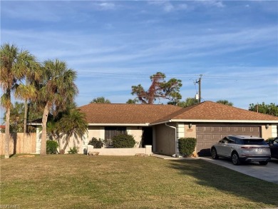 POPULAR SOUTHSIDE OF GOLDEN GATE PARKWAY IN UNIT 8.  FRESHLEY on Golden Gate Country Club in Florida - for sale on GolfHomes.com, golf home, golf lot