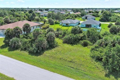 Exclusively presented by Sunland Real Estate: Fantastic on Rotonda Golf and Country Club The Palms Course in Florida - for sale on GolfHomes.com, golf home, golf lot