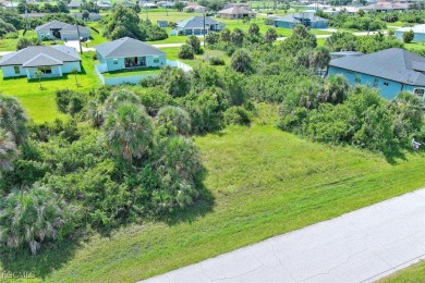 Exclusively presented by Sunland Real Estate: Fantastic on Rotonda Golf and Country Club The Palms Course in Florida - for sale on GolfHomes.com, golf home, golf lot