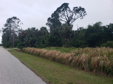 PRIME RESIDENTIAL LOT IN NORTH PORT - PACKAGE DEAL OPPORTUNITY: on Bobcat Trail Golf Club in Florida - for sale on GolfHomes.com, golf home, golf lot