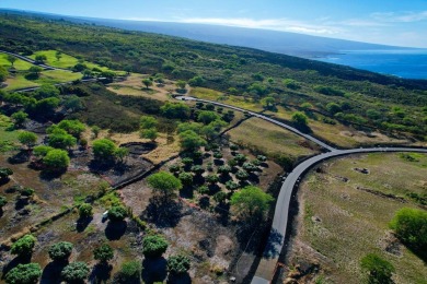 Hokulia, lot 252 offers an excellent, private  quiet location to on Club At Hokulia in Hawaii - for sale on GolfHomes.com, golf home, golf lot