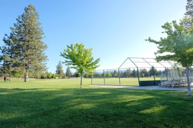 SPECTACULAR VIEWS OF MT. SHASTA AND GOLF COURSE - Discover this on Lake Shastina Golf Course in California - for sale on GolfHomes.com, golf home, golf lot