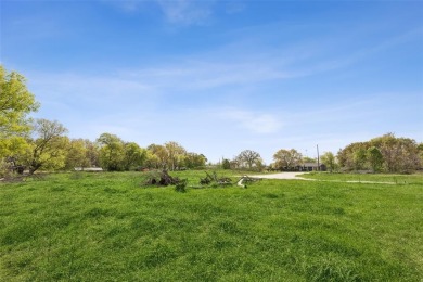 Wonderful investment opportunity in Flower Mound. Beautiful lot! on Bridlewood Golf Course in Texas - for sale on GolfHomes.com, golf home, golf lot