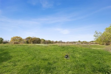 Wonderful investment opportunity in Flower Mound. Beautiful lot! on Bridlewood Golf Course in Texas - for sale on GolfHomes.com, golf home, golf lot