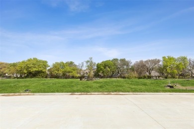 Wonderful investment opportunity in Flower Mound. Beautiful lot! on Bridlewood Golf Course in Texas - for sale on GolfHomes.com, golf home, golf lot