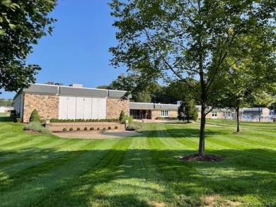 Charming Eton Model Condo in Leisure Village - a premier 55+ on Leisure Village Golf Course in New York - for sale on GolfHomes.com, golf home, golf lot