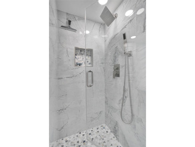 $16,000 Reduction. You will fall in love with this COMPLETELY on Kings Point Golf -Flanders Way in Florida - for sale on GolfHomes.com, golf home, golf lot