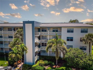 Motivated Seller!  Beautifully updated 2-bed, 2-bath corner unit on Wynmoor Golf Course in Florida - for sale on GolfHomes.com, golf home, golf lot