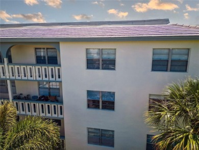 Motivated Seller!  Beautifully updated 2-bed, 2-bath corner unit on Wynmoor Golf Course in Florida - for sale on GolfHomes.com, golf home, golf lot
