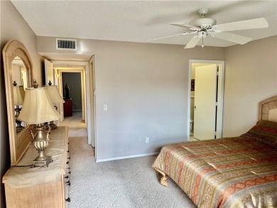 1st Floor condo in Vista Gardens! The most popular 'B' plan! on Vero Beach South Golf Course in Florida - for sale on GolfHomes.com, golf home, golf lot
