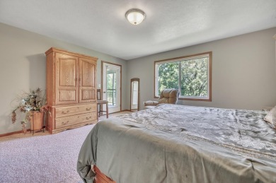 Enjoy golf course living in this beautifully maintained on Indian Hills Golf Club in Iowa - for sale on GolfHomes.com, golf home, golf lot
