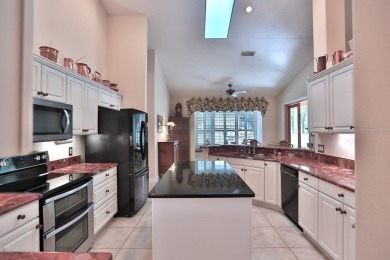 Stunning Golf Course Home in the Country Club of Ocala
Welcome on Country Club of Ocala in Florida - for sale on GolfHomes.com, golf home, golf lot